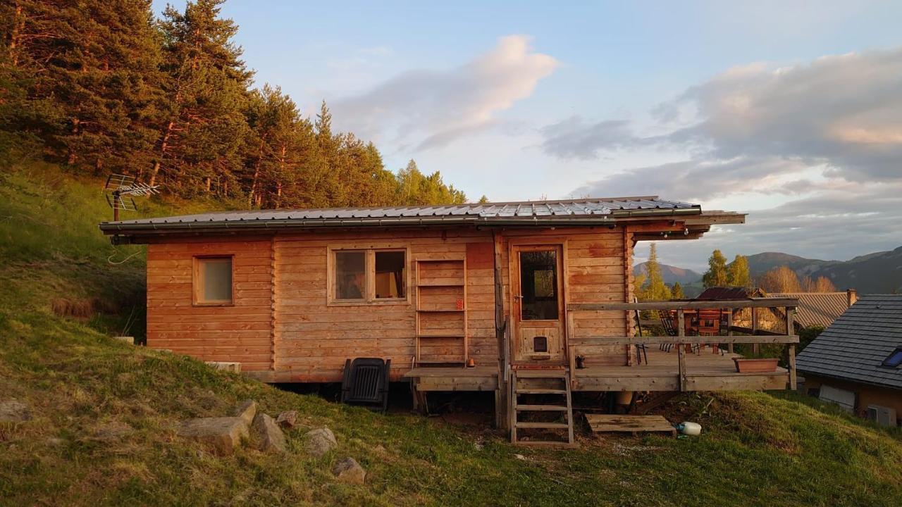Les Chatcureuils Montclar (Alpes-de-Haute-Provence) Exterior foto