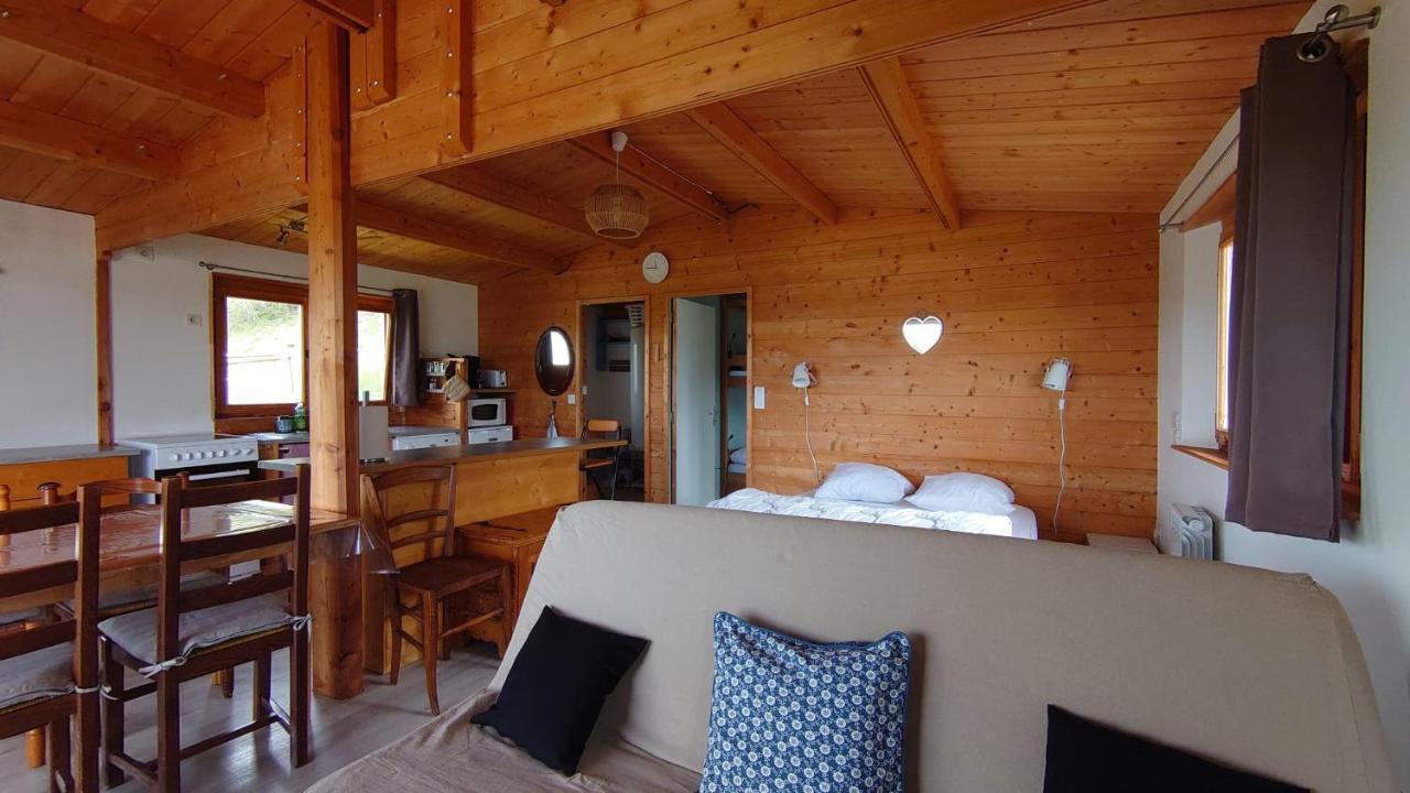 Les Chatcureuils Montclar (Alpes-de-Haute-Provence) Exterior foto
